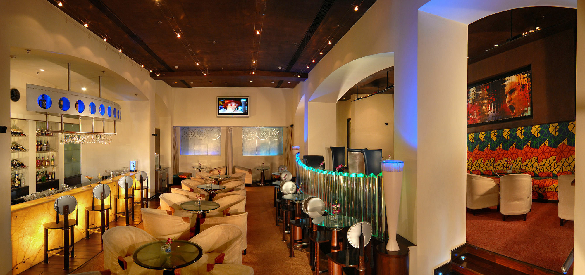 Peerless Hotel Калькутта Ресторан фото